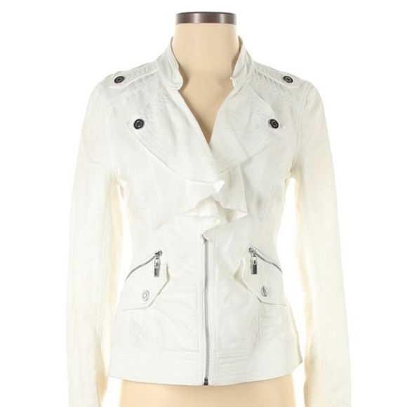 White House Black Market Jackets & Blazers - WHBM ruffle front jacket sz 4